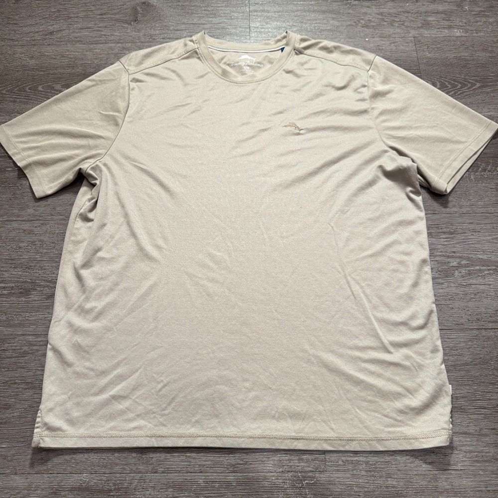 Tommy Bahama Shirt Mens Large Beige Tee Cotton Blend Soft Lightweight Logo Adult